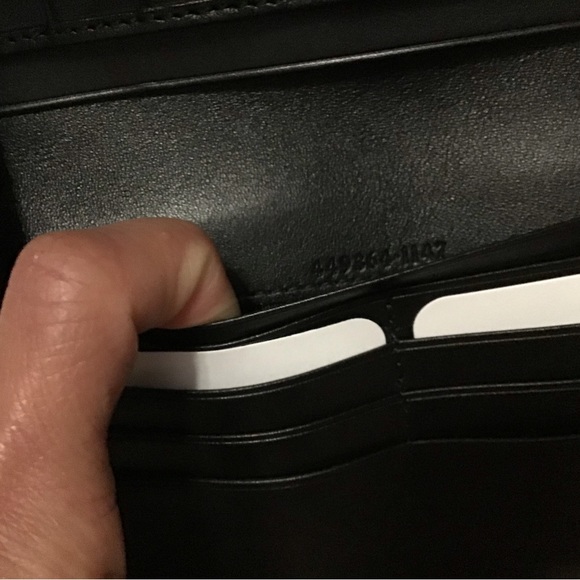 NEW!! Gucci Microguccissima Black Zip Around with front snap wallet - Picture 2 of 9